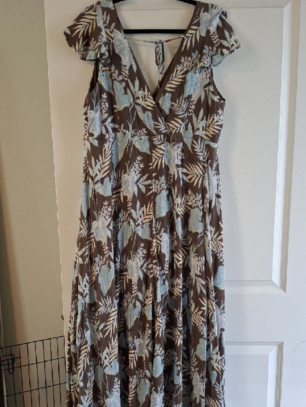 Torrid Brown Maxi Romper Dress with Light Blue and Cream Floral Print - Picture 6 of 6